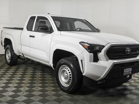 Used 2024 Toyota Tacoma SR RWD image 11