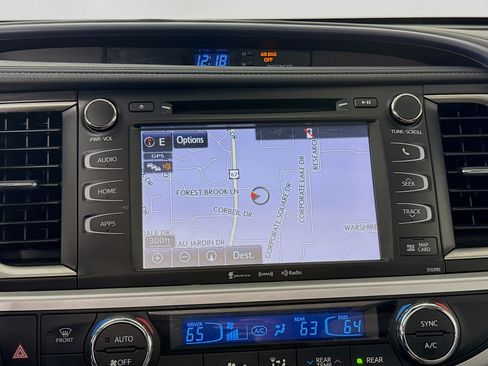 Used 2019 Toyota Highlander XLE w/ Protection Package #3 AWD/4WD image 16