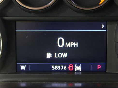 Used 2020 Chevrolet Silverado 1500 LT Trail Boss AWD/4WD image 40