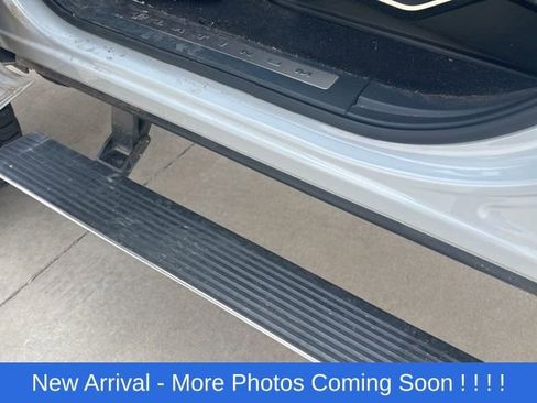 Used 2025 Ford F250 Platinum w/ FX4 Off-Road Package AWD/4WD image 11