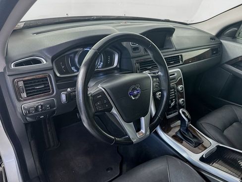 Used 2016 Volvo XC70 T5 Premier FWD image 30