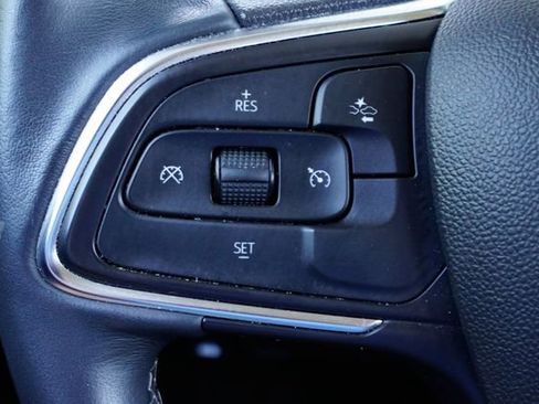 Used 2022 Buick Encore GX Select w/ Sport Touring Package image 17