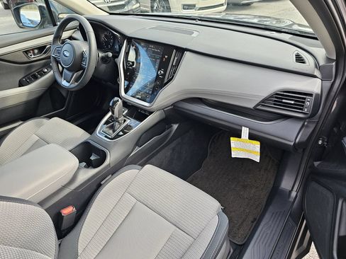 Certified 2025 Subaru Outback Premium AWD/4WD image 11