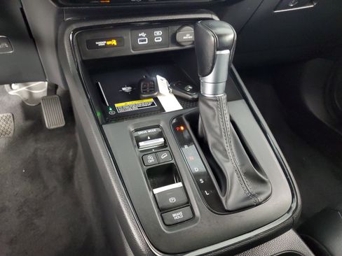 Certified 2024 Honda CR-V EX-L image 17