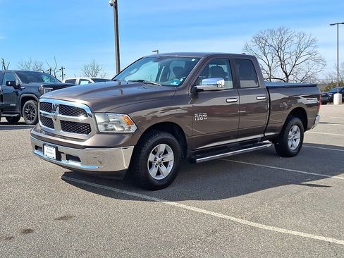 Used 2018 RAM 1500 Classic SLT image 6