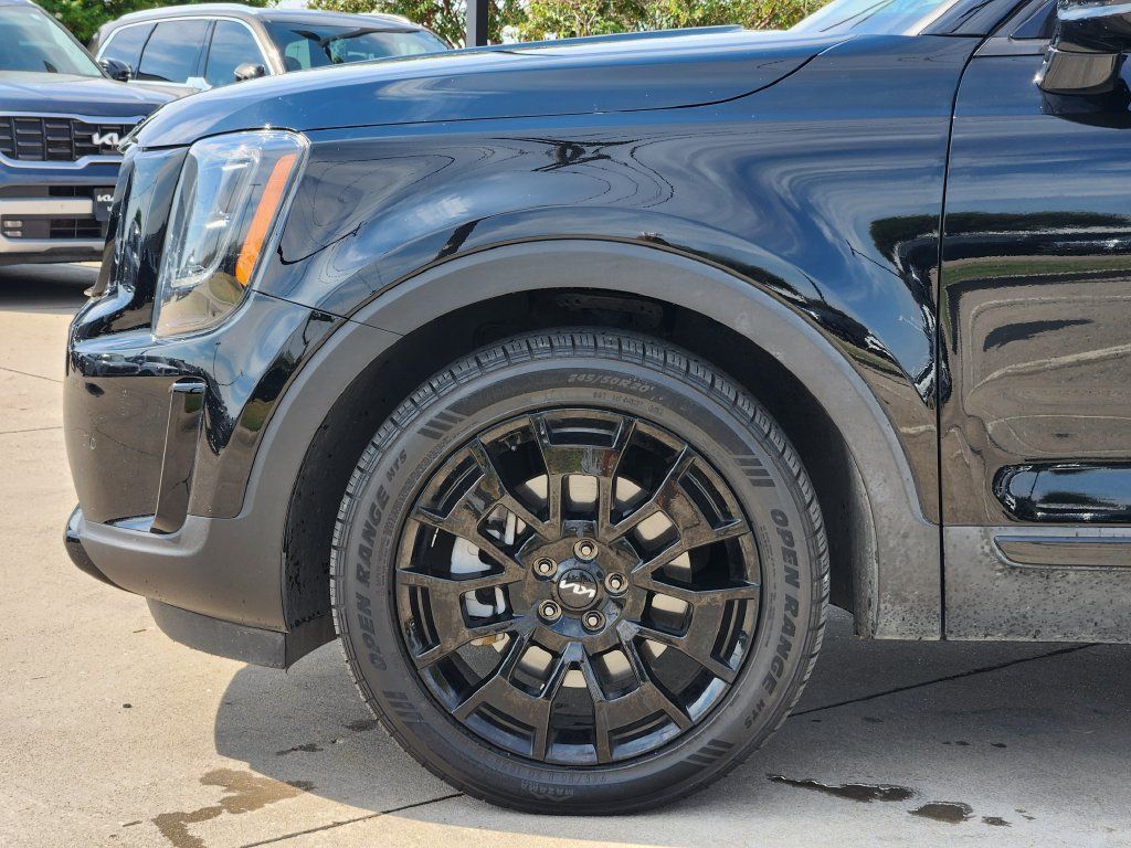 Used 2022 Kia Telluride SX w/ Nightfall Edition Package AWD/4WD image 14