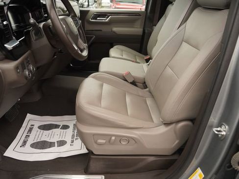 Used 2023 Chevrolet Silverado 1500 LTZ RWD image 9