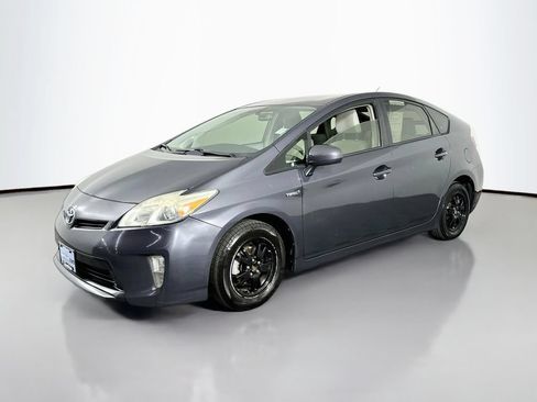 Used 2012 Toyota Prius Two FWD image 4
