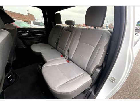 Used 2024 RAM 2500 Big Horn image 29