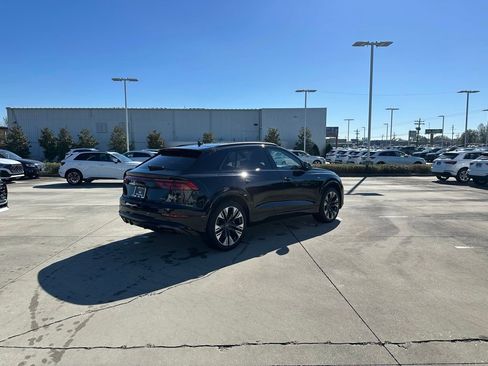 New 2026 Audi Q8 Prestige image 3