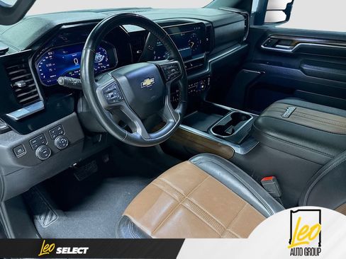 Used 2024 Chevrolet Silverado 2500 High Country w/ Max Trailering Package AWD/4WD image 13