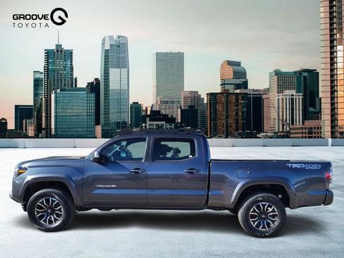 Used 2023 Toyota Tacoma TRD Sport w/ TRD Premium Sport Package image 2