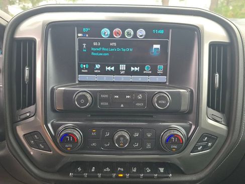 Used 2018 Chevrolet Silverado 2500 LTZ w/ Duramax Plus Package image 23