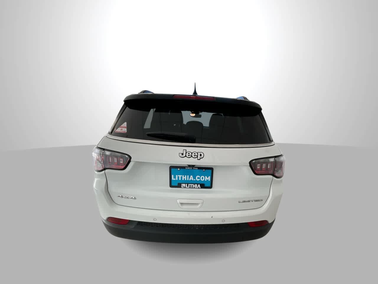 Used 2025 Jeep Compass Limited AWD/4WD image 7