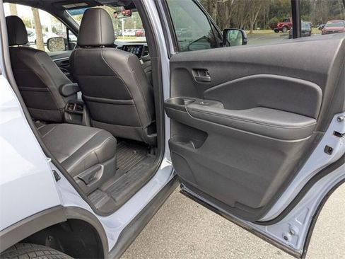 Certified 2023 Honda Passport EX-L image 40