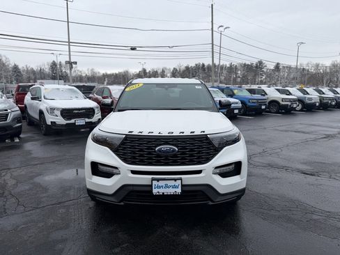 Certified 2024 Ford Explorer ST-Line w/ Class IV Trailer Tow Package image 10