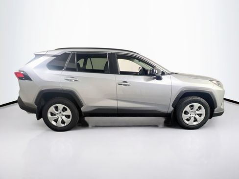 Used 2019 Toyota RAV4 LE w/ All Weather Liner Package AWD/4WD image 4