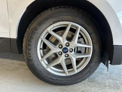 Used 2022 Ford Edge SEL w/ Convenience Package image 35