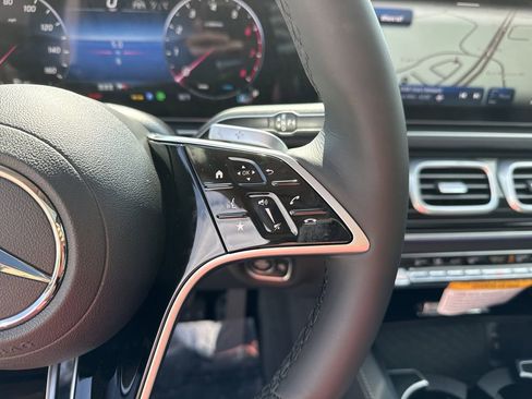 New 2026 Mercedes-Benz GLE 450 4MATIC image 23