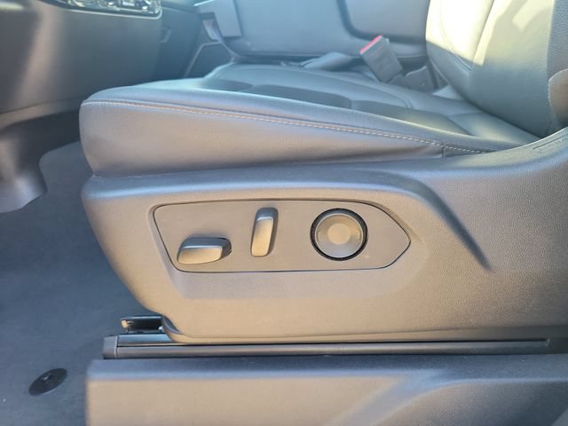 Used 2026 GMC Sierra 1500 SLT RWD image 14