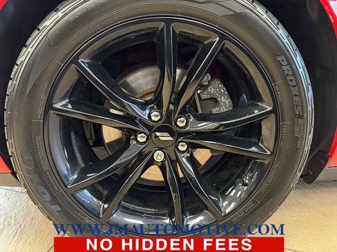 Used 2018 Dodge Challenger R/T w/ Driver Convenience Group image 4