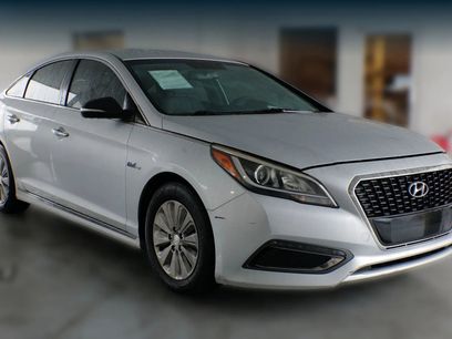 Used 2016 Hyundai Sonata SE