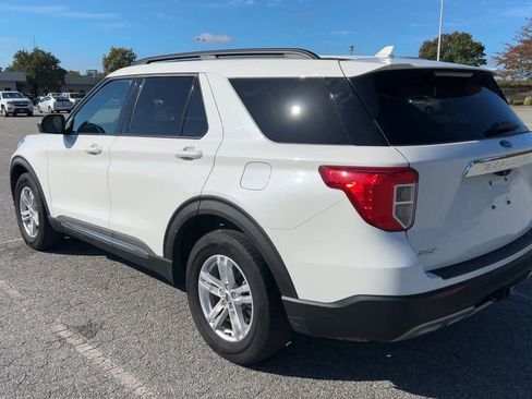 Used 2022 Ford Explorer XLT w/ Equipment Group 202A image 41