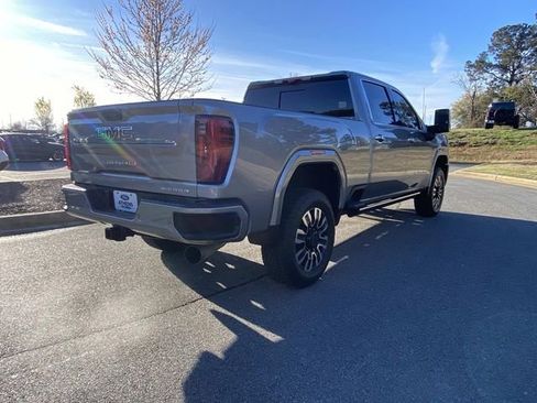 Used 2026 GMC Sierra 2500 Denali Ultimate w/ Max Trailering Package image 3