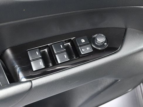 Used 2025 MAZDA CX-5 AWD 2.5 S w/ Preferred Package image 11