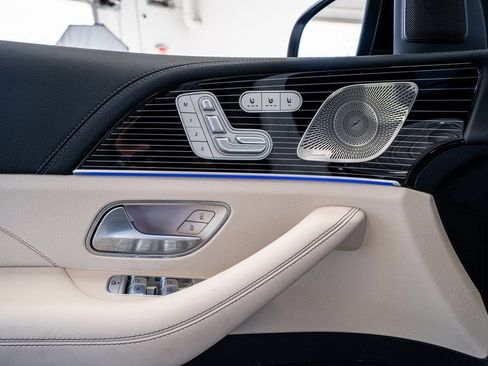 Used 2024 Mercedes-Benz GLE 53 AMG 4MATIC Coupe image 36