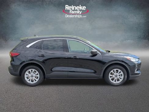 Used 2024 Ford Escape Active w/ Cold Weather Package FWD image 4