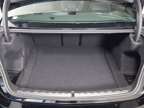 New 2026 BMW 330i Sedan w/ Premium Package image 8