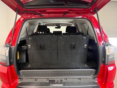 Used 2024 Toyota 4Runner SR5 image 17