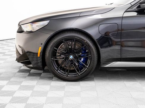 Certified 2026 BMW M5 Touring AWD/4WD image 38
