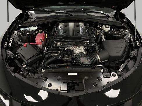 Used 2023 Chevrolet Camaro ZL1 RWD image 11