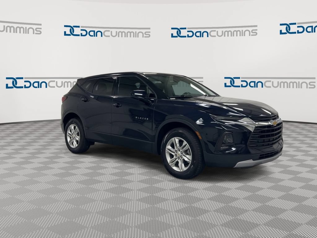 Used 2020 Chevrolet Blazer LT FWD image 2