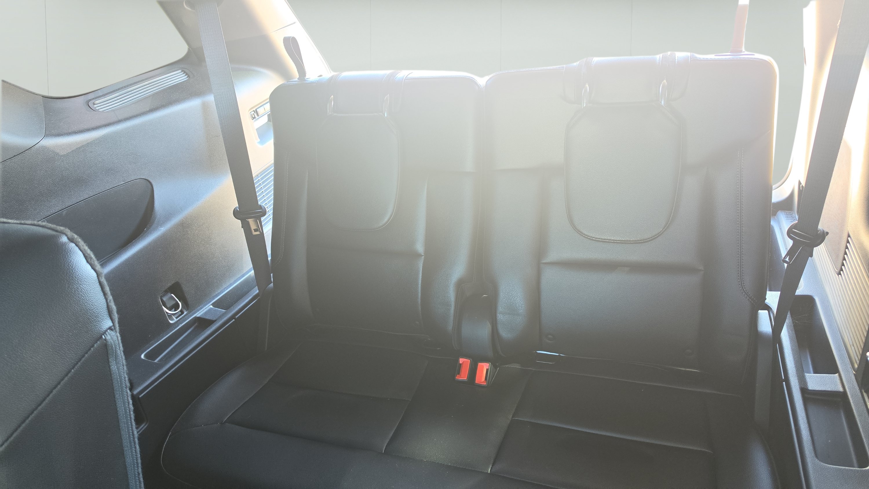 Used 2020 Ford Explorer Limited AWD/4WD image 23