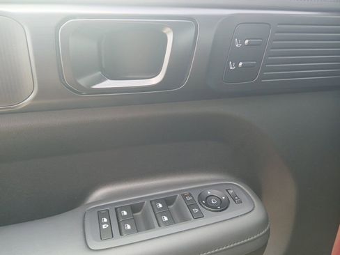 Used 2024 Hyundai Santa Fe Calligraphy FWD image 8
