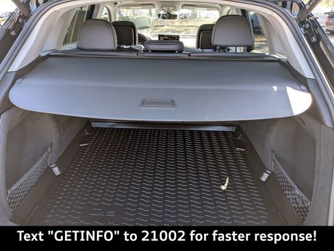 Used 2023 Audi Q5 2.0T Premium w/ Convenience Package image 16