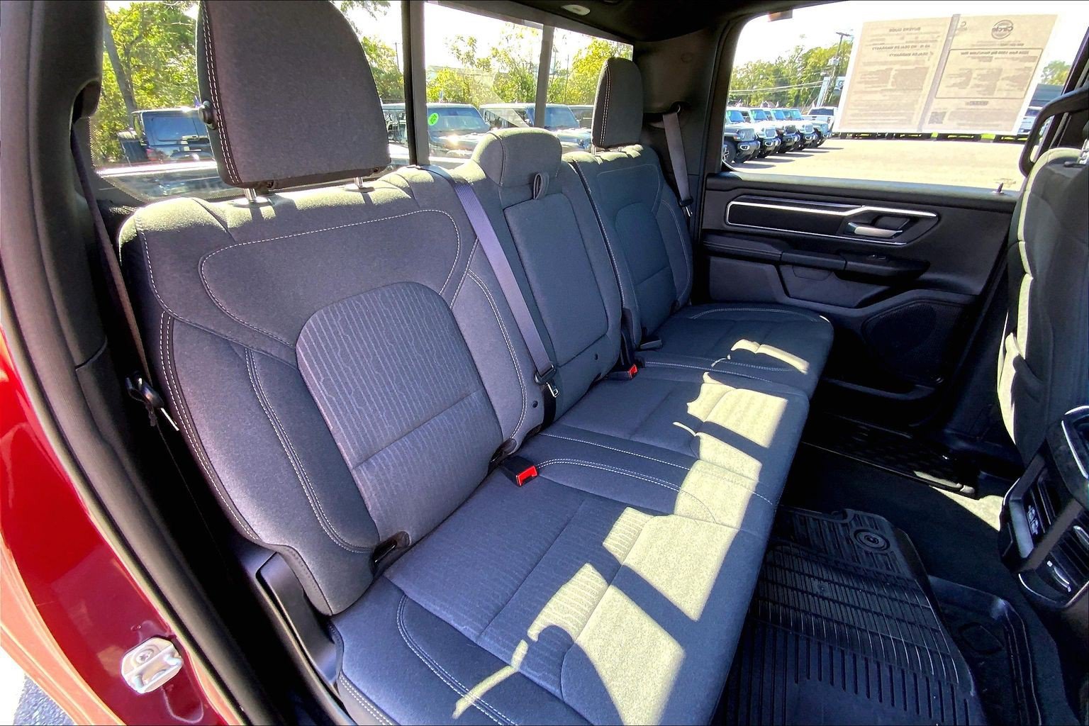 Used 2024 RAM 1500 Big Horn AWD/4WD image 19