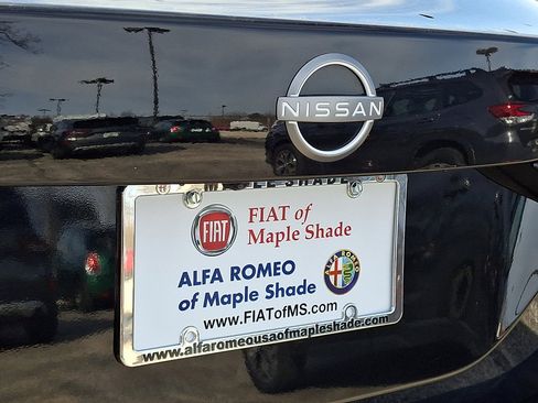 Used 2024 Nissan Sentra SV image 16