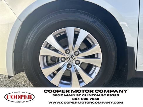 Used 2016 Honda Odyssey SE image 11