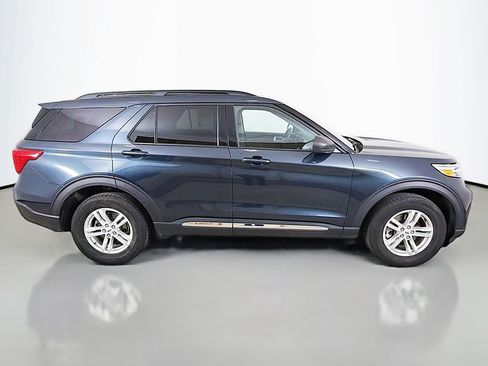 Used 2023 Ford Explorer XLT w/ Equipment Group 202A image 13