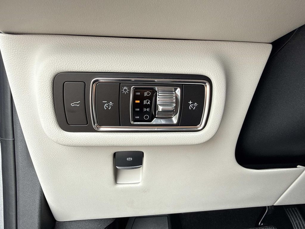 New 2026 Lincoln Nautilus Premier w/ Equipment Group 102A AWD/4WD image 31