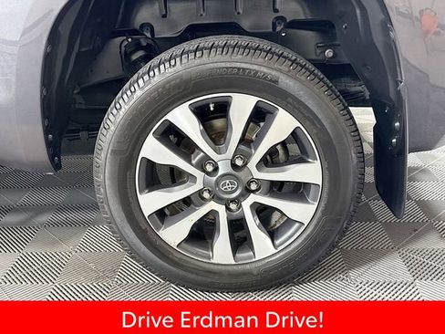 Certified 2021 Toyota Tundra Limited w/ Limited Premium Package RWD image 4