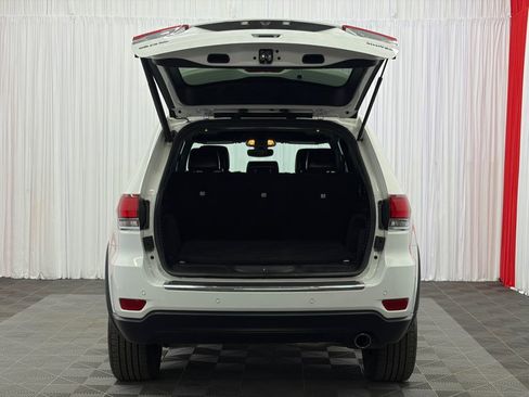 Used 2020 Jeep Grand Cherokee Limited AWD/4WD image 36