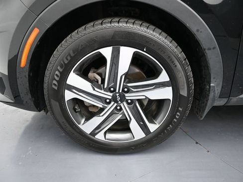 Used 2023 Kia Sorento EX AWD/4WD image 26