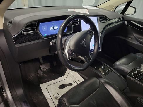 Used 2016 Tesla Model X 60D AWD/4WD image 15