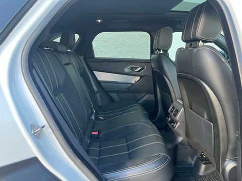 Used 2020 Land Rover Range Rover Velar R-Dynamic S image 9