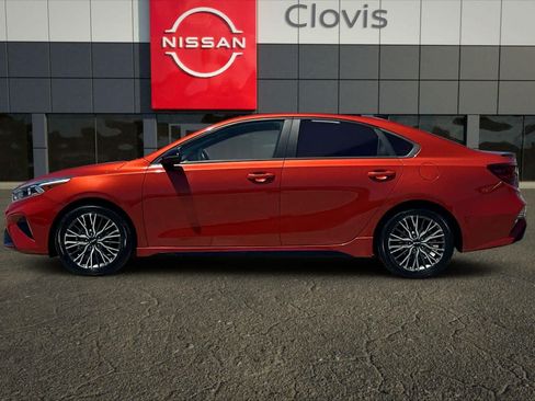 Used 2023 Kia Forte GT-Line w/ GT-Line Premium Package FWD image 6